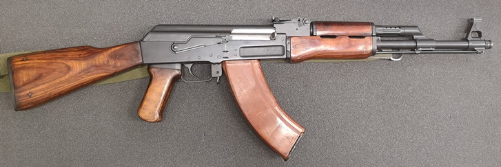 AK47