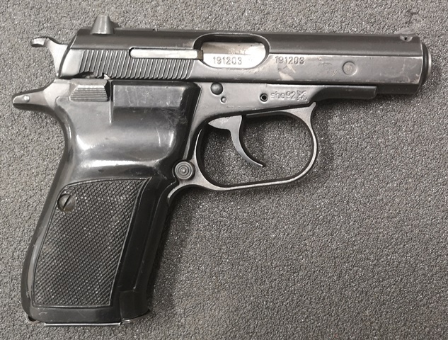 CZ M82